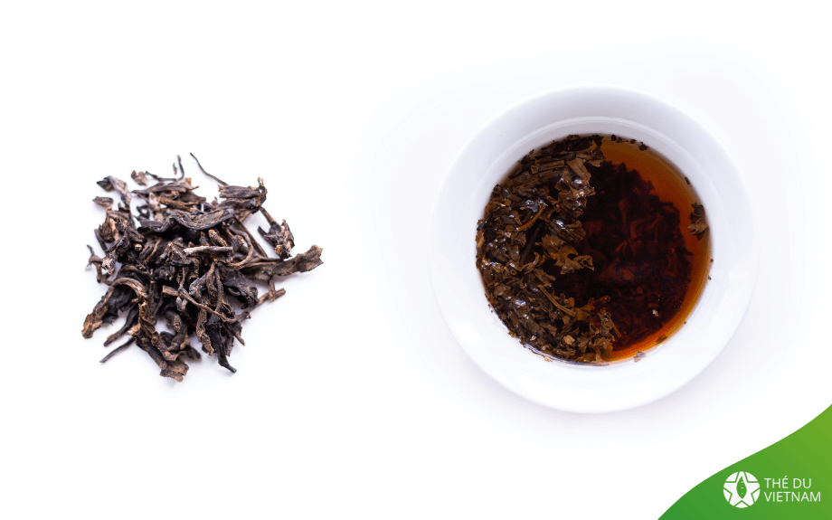 Autant de vertus santé dans ces quelques feuilles... Ici, le Pu-erh Sauvage Cru !