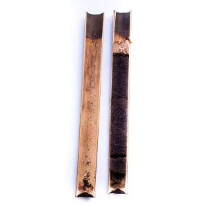 Thé Pu-erh Sauvage Cuit Fumé dans du Bambou