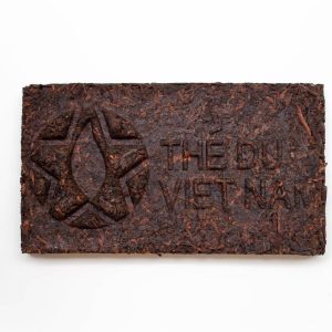 Thé Pu-erh Sauvage Cuit Millésime 2017 en Tablette